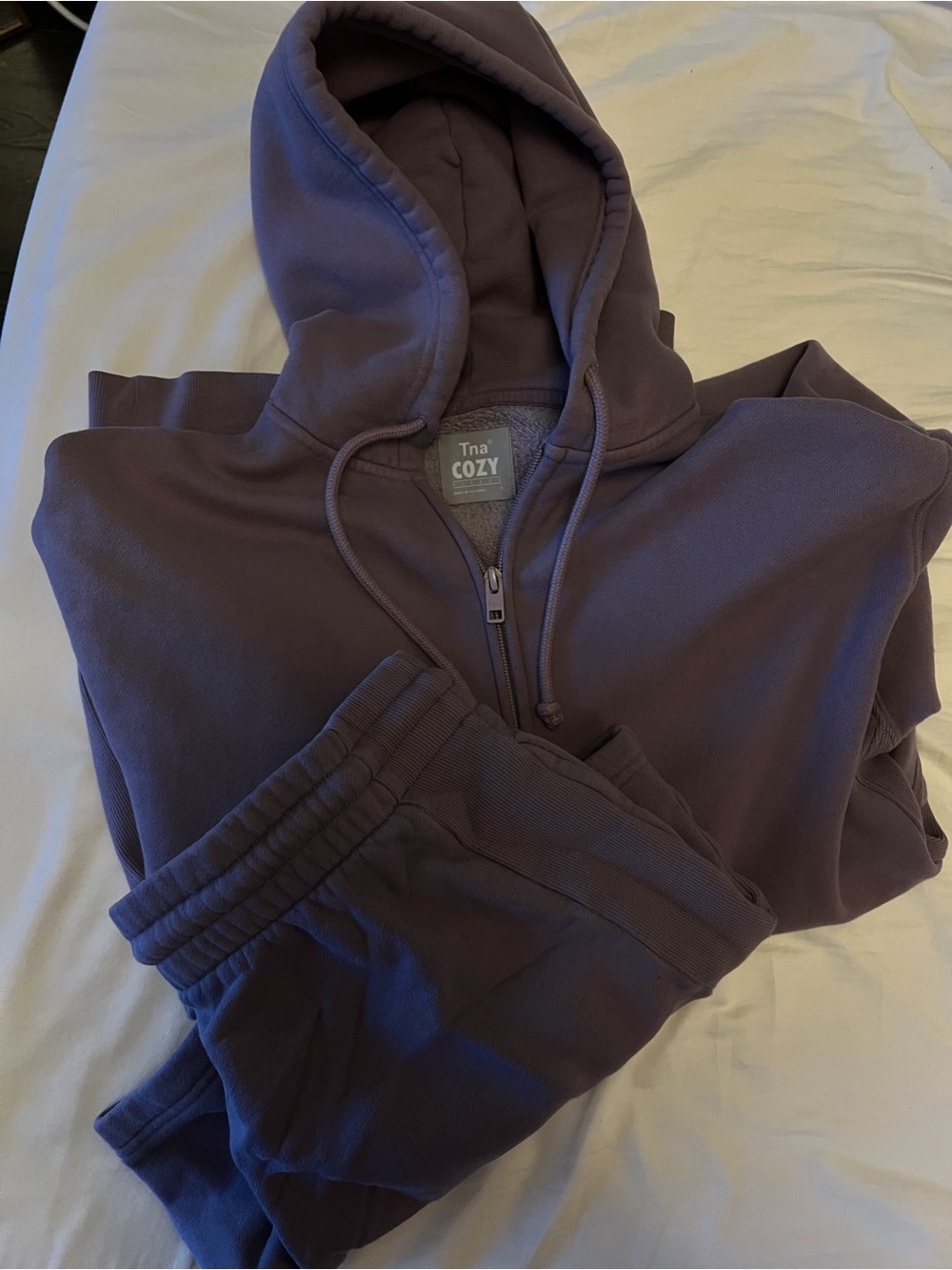 Cozy Fleece Boyfriend Zip
Hoodie and Boyfriend Mid-Thigh Short - Purple